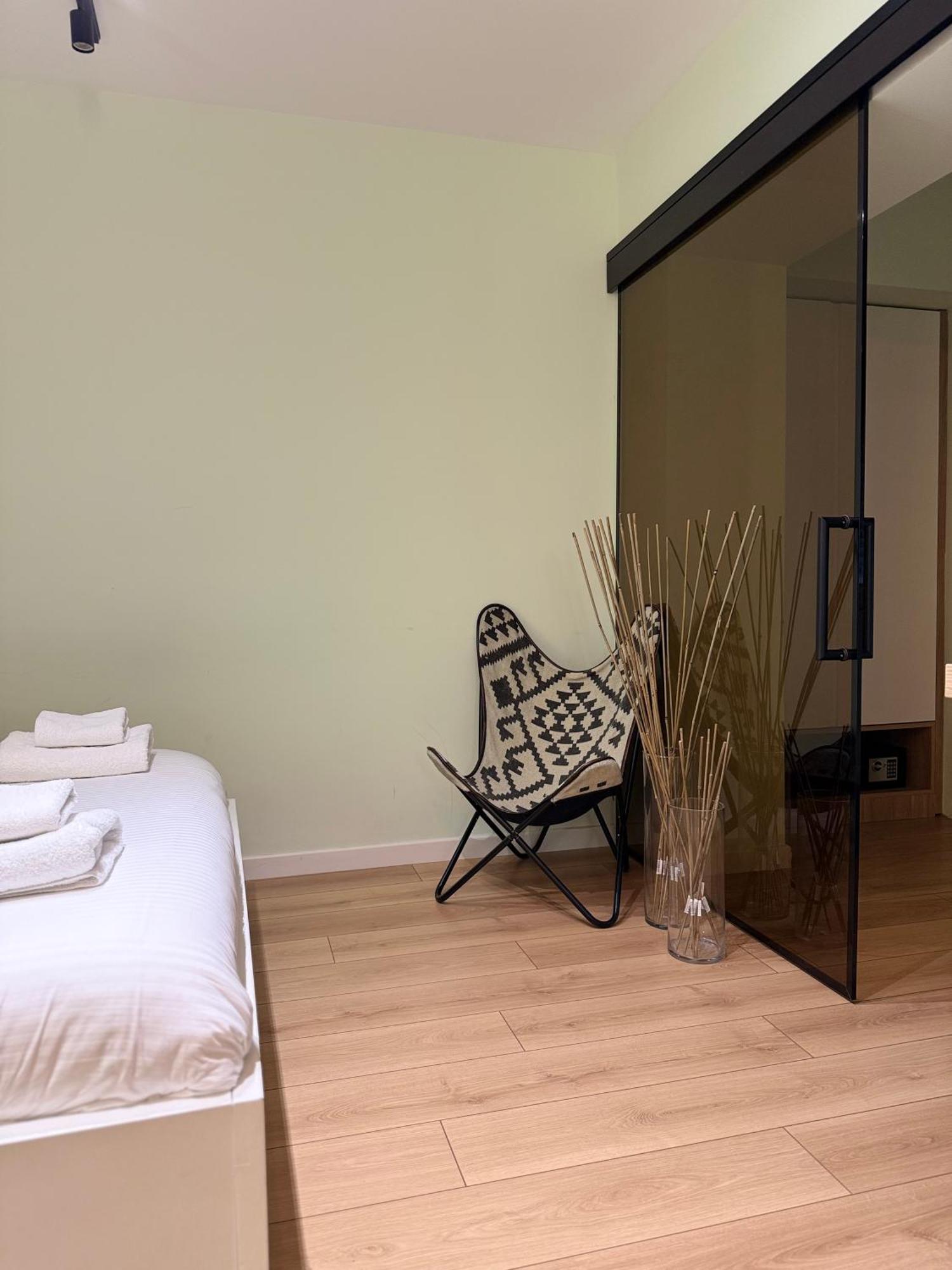 4Seasonsgea , Cozy Studio In Central Position , Tirana Exterior photo