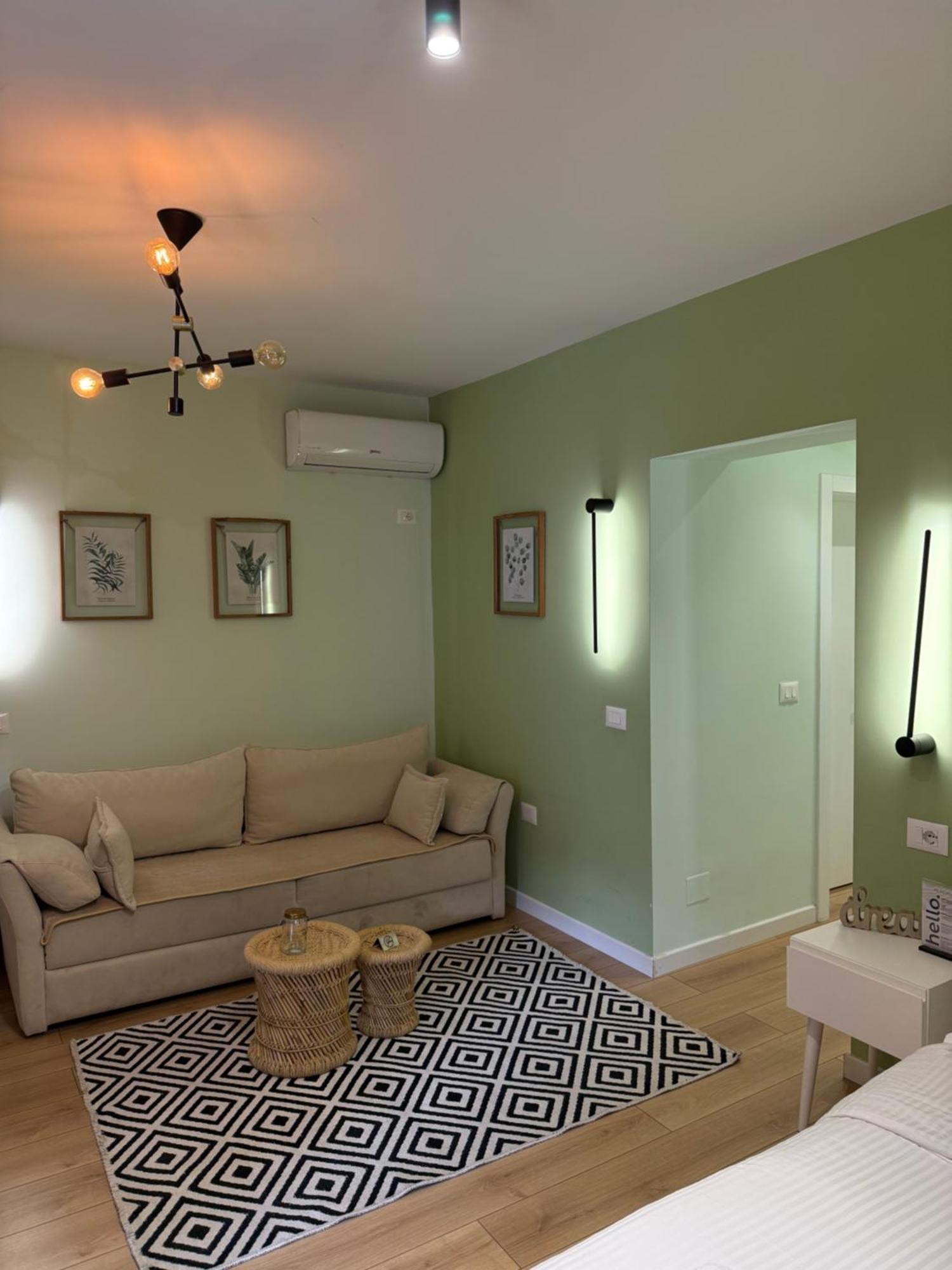 4Seasonsgea , Cozy Studio In Central Position , Tirana Exterior photo